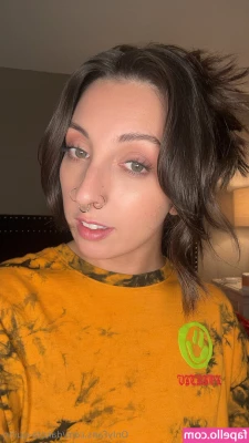 dakota-quinn - with a few more tips sales i can get that phone  thank you guys so