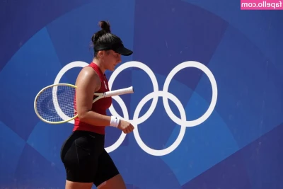 Bianca Andreescu [ bianca-andreescu ] - Goodnight you lovely lot! Thanks for a great first day back!