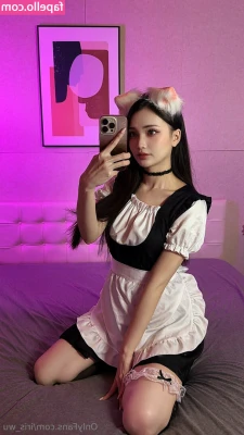 Iris Wu [ iris-wu ] - Are you into armpits?!