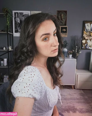 Sophie Lents [ sophie-lents ] - Hey baby would you like some dirty sucking or ahegao videos?🥵 i