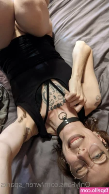 wren_sparks [ wren-sparks ] - Might be the best view you have today!💕