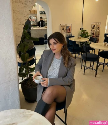 Carolina Neto [ carolina-neto ] - Little this… Little that