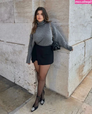 Carolina Neto [ carolina-neto ] - When you find lost nudes if your phone. Happy accidents