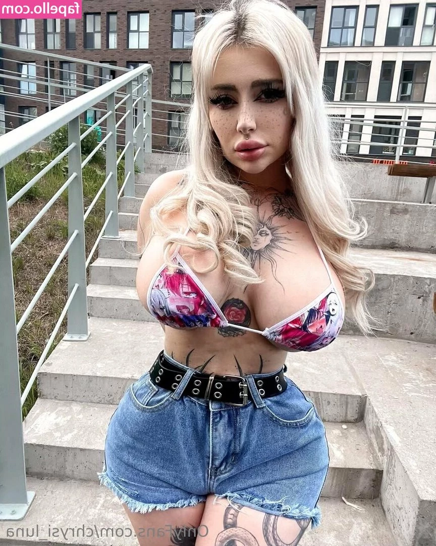 chrysi_luna [ chrysi-luna-1 ] - Well… You know how I like to do a photoset and video combo. I have
