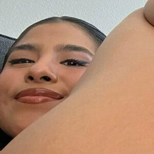 Cumgirl8