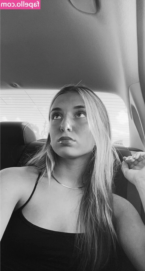 Jenna Mello [ jenna-mello ] - enjoy this sleepover with my stepbro 🥰😩