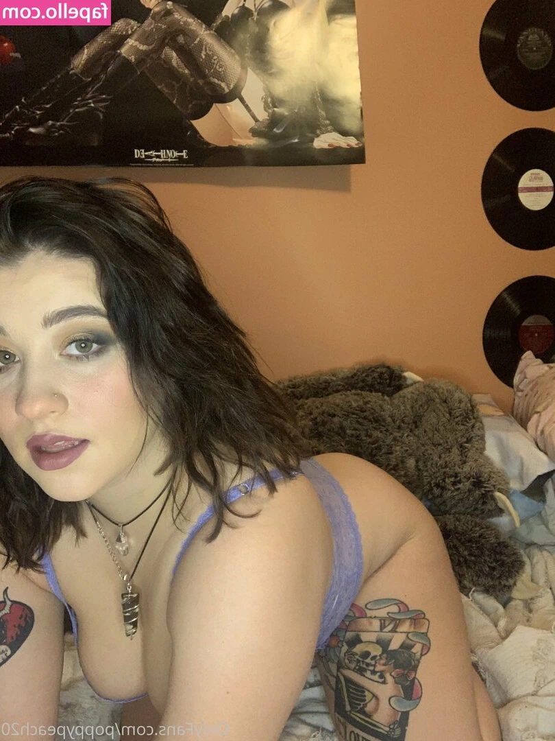 poppypeach20 - spontanous extra video for you!🥰 Now I slowly start to feel better