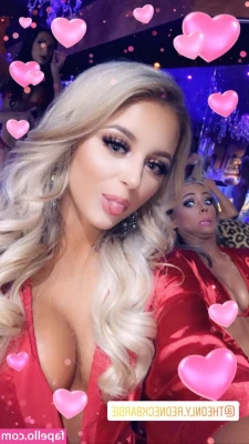 Ashlyn Sharp [ ashlyn-sharp ] - tell me your naughtiest fantasy 😈