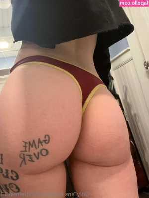prettylittlefreak13 - Here's a fun tease for this Friday's Set... I'm doing a Spooky/Witchy part 1