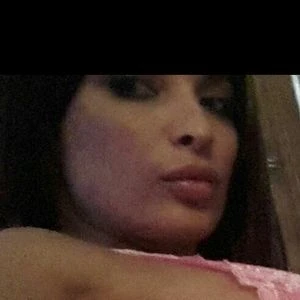 Anissa KATE