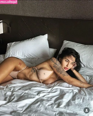 jullla.r [ jullla-r ] - New one of Lexie...