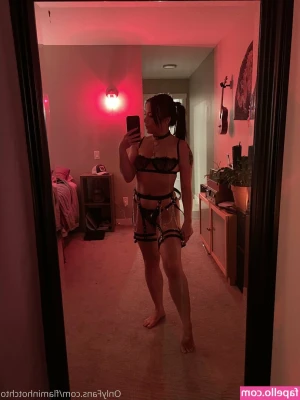 flaminhotchto - Friday 🥳🥳 Soon the weekend starts! I hope you have a good day