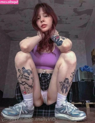 anyakitty - Lick my toes 🖕🏼