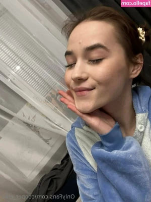 cooper_ellie [ cooper-ellie ] - Wanna see the whole video?❤️🍆