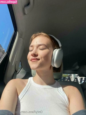 cooper_ellie [ cooper-ellie ] - You guys have spoken - our next video will be a couples video and you