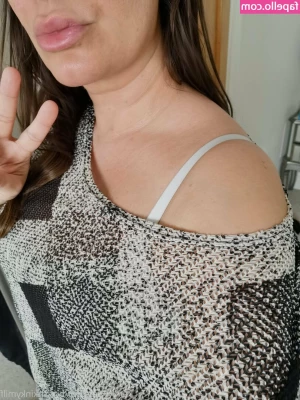kinkybritishgoddess - Yes it s hard