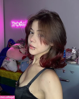 Say_cat [ say-cat-1 ] - We want to see your hard cock... please pull it out for us! We know
