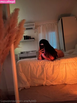 verolovev2 - South sunshine  Scene -1 Twink want vivaan in bed   twinkboy97 