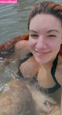 Mari Moon [ mari-moon ] - Me gusta que me folle con la pantie a un costado y me de nalgadas