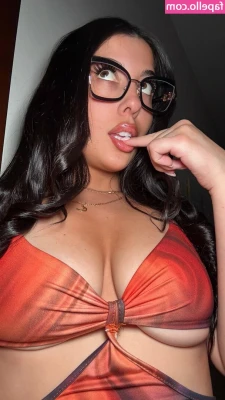 elisaronconn - New Content Drop