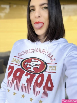 Heather Monique [ heather-monique-11 ] - home alone for the weekend so what better way to spend it