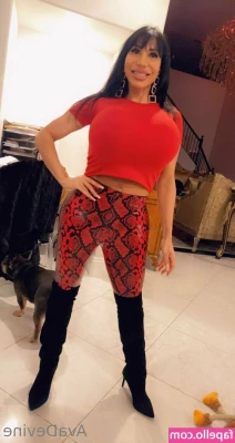 avadevine - Flirting with flames