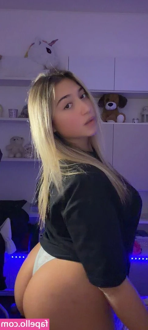 Matilde Micheli [ matilde-micheli ] - Still can’t upload content please bare with me ☹️
