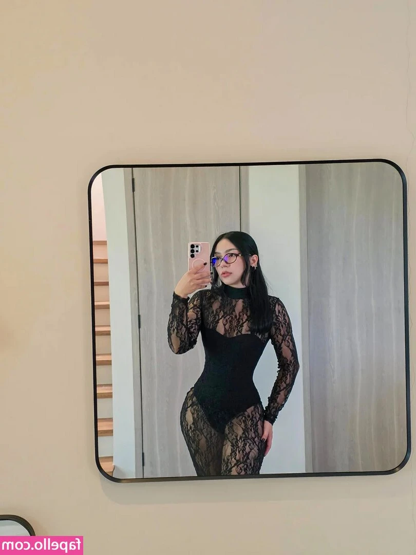 Nina Noir [ nina-noir ] - Never keep your goddess waiting!