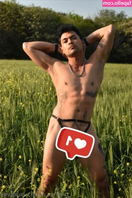 d3sob3di3nt3 - Open up for you to see nice and moist all the time