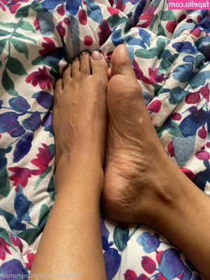 Gabrielle Ciangherotti [ gabrielle-ciangherotti ] - Can you tell I spent the last 2 hours bouncing on a thick 12 inch