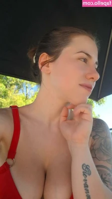 Galademiguell - NEW POST.. I love getting man handled by a big strong guy...He took