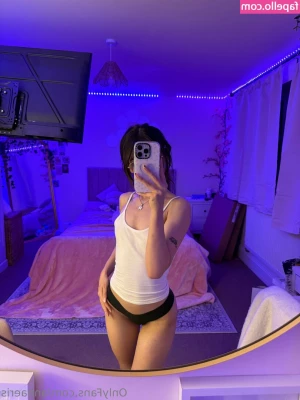 annaeris [ annaeris-2 ] - Another long day at my vanilla  Tip to show some love