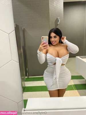 valentiinaperez - I want to be your naughty student ..😈😋. will you teach me dirty