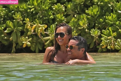 Jessica Alba [ jessica-alba ] - belly  big  boobs  pussy  ass