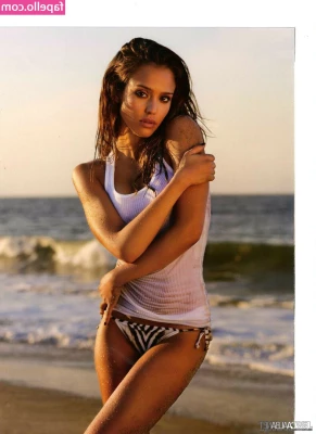Jessica Alba [ jessica-alba ] - Love licking the tip while looking him in the eyes😋 ugh!😍 Make