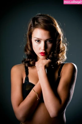 Jessica Alba [ jessica-alba ] - Would love to have you up an behind me  What would you like to start