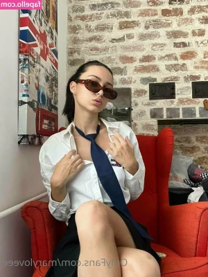 maryloveeeefree - I shot this on my birthday! So watch as I give you’re your gift of