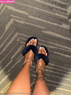feedmecocoaa - Let me know if you like my figure