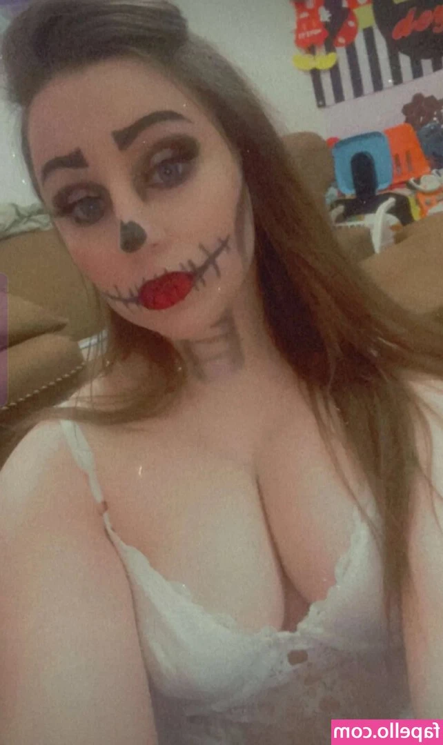 Katelynn - I heard it’s freaky Friday 😈😈