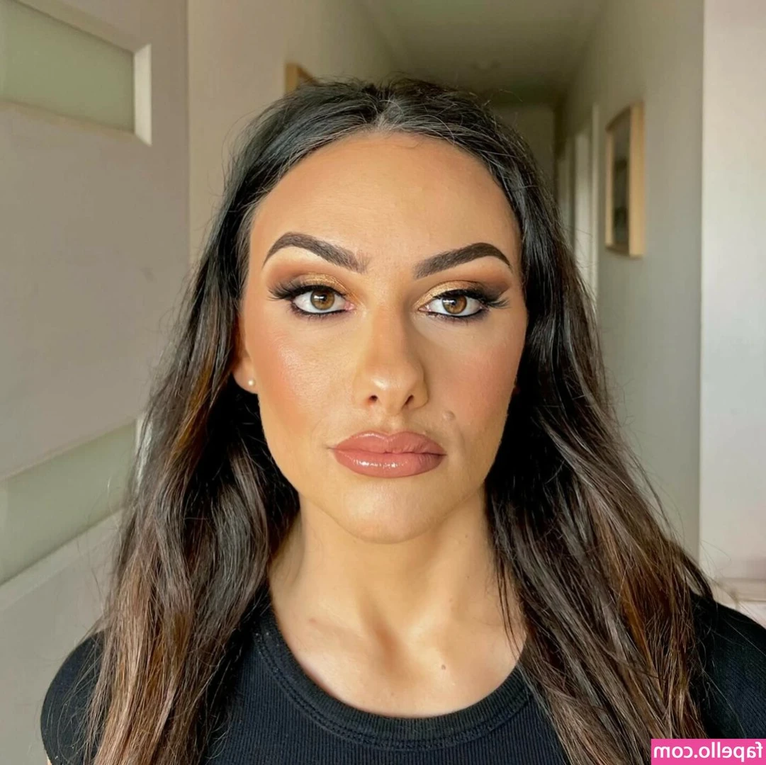 Katiejanee [ katiejanee-1 ] - I’m out ✌🏽