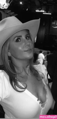 Brandi Passante [ brandi-passante ] - took this right after my gym session in the toilets lol  do u think