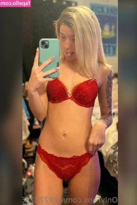 Sydnee Nelson [ sydnee-nelson ] - 💖Now that I have your attention..💖 please go check out my new