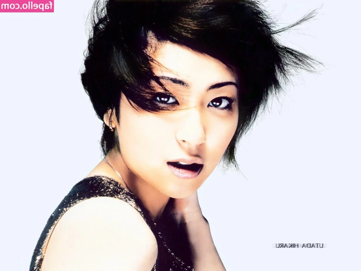 Utada Hikaru [ utada-hikaru ] - Had a video call client pay his deposit and then delete his account