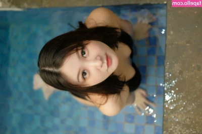 Chasandra Florence [ chasandra-florence ] - me as a housewife