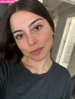 Yesim Bilgili [ yesim-bilgili ] - Thank goodness it’s Friday!! Let’s make someone cum today. Can I