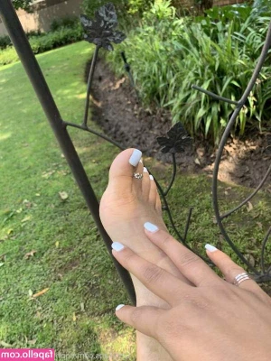 Sophia Abdalla [ sophia-abdalla-1 ] - Dying to take my sheer socks off my feet with your teeth?
