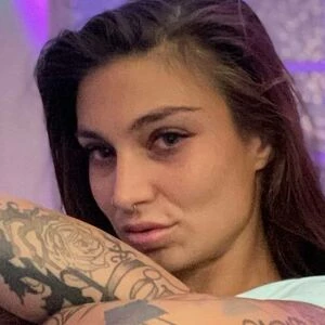 alexa_hoyt
