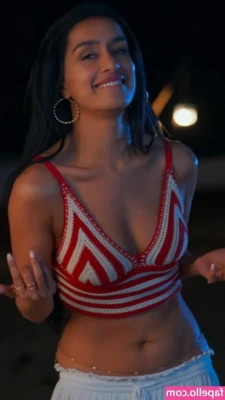 Shraddha - 15 minutes of belly balls and cum .. Biggest daddy BELLY on Onlyfans