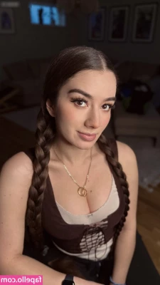 MissMikkaa - So fucking wet