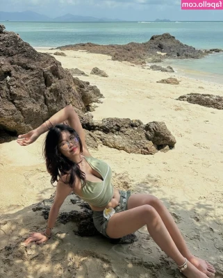 Baimiminmint - Come play with me at the beach!